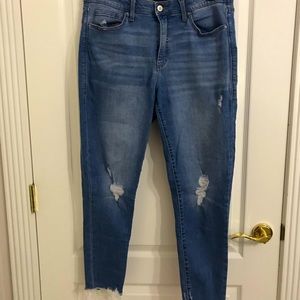 Lularoe distressed skinny jeans